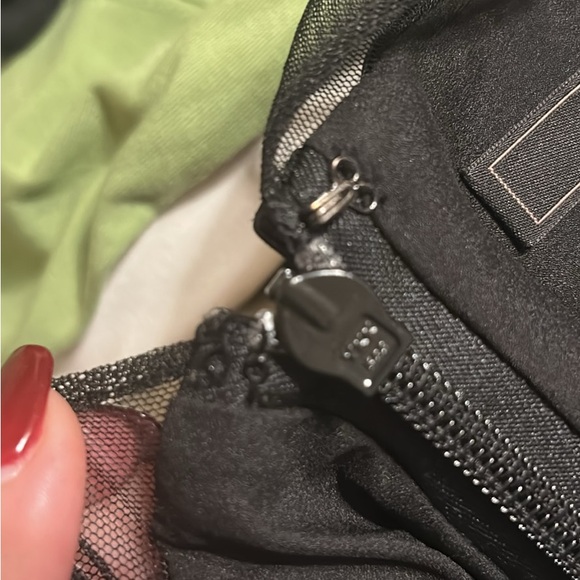 BCBGMAXAZRIA Bandage Dress in Black and White size 8 - Picture 9 of 9